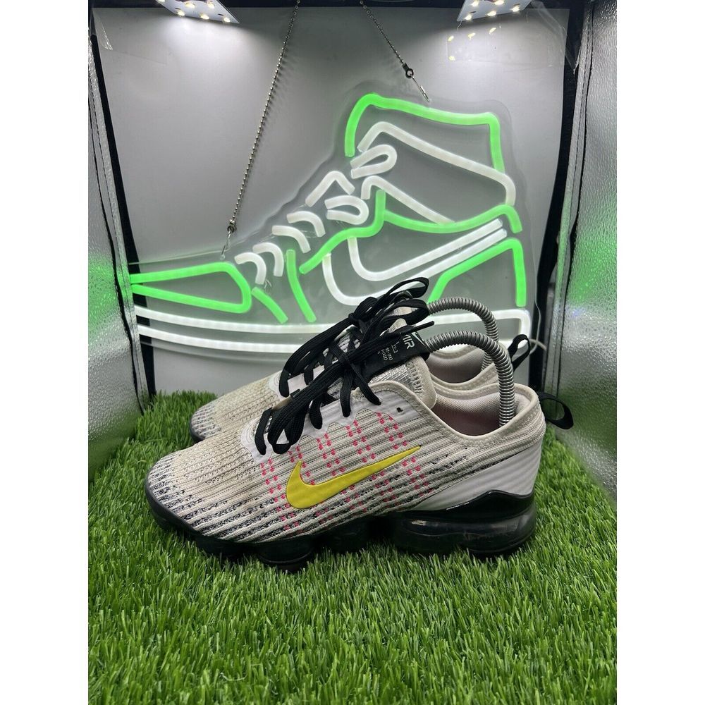 Nike Air‎ VaporMax Flyknit 3 Shoes GS 'White Dynamic Yellow' BQ5238-102 Sz 5.5Y